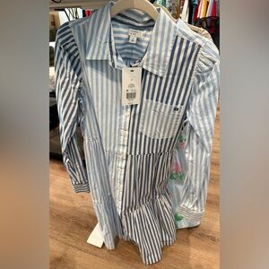 Crown & ivy shirt dress size small new with tags